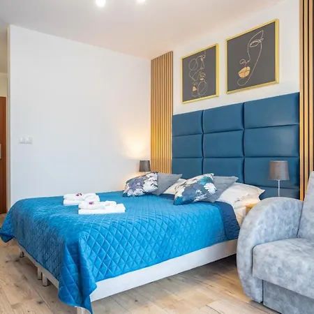 38 I 37 Okrzei 1c * Szklarska Poręba