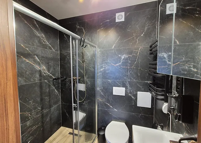 38 I 37 Okrzei 1c Szklarska Poreba